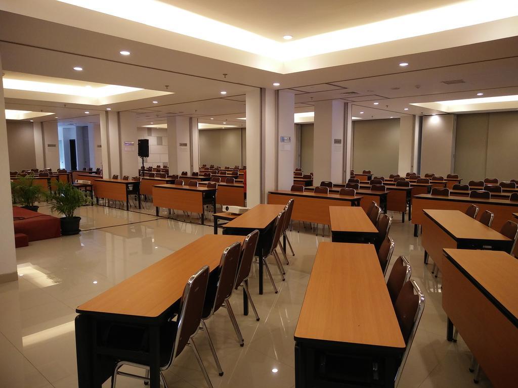 Amaris Hotel Citra Raya - טנגרנג מראה חיצוני תמונה